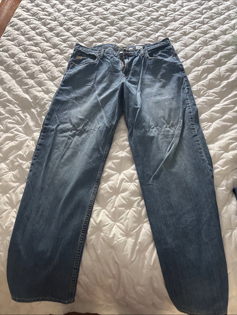 Cinch Relaxed Fit Jeans in Medium Blue Wash